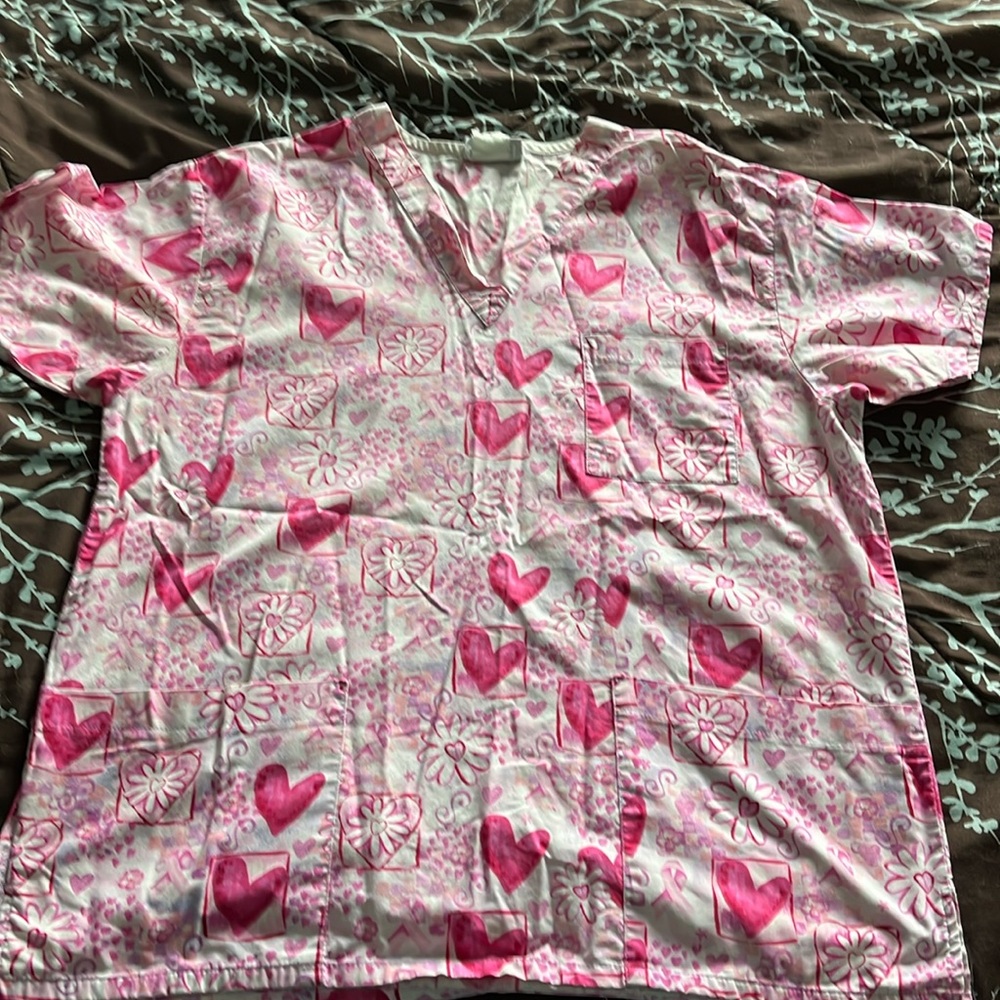 Scrub top